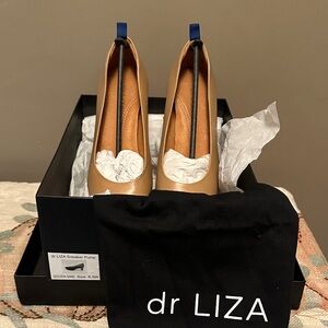 dr LIZA sneaker pump 6.5 WIDE NWT